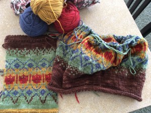 Kuekenhof Garden Capelet in progress